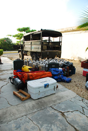 Research supplies for exploring the Quintana Roo aquifer.
